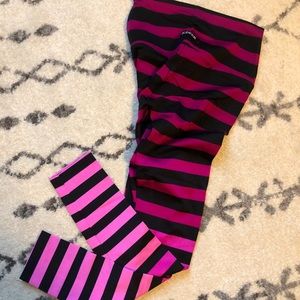 Like new K-Deer leggings!